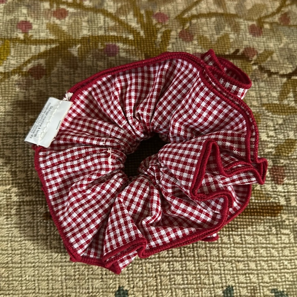 🇫🇷 Sézane Red Gingham Scrunchie